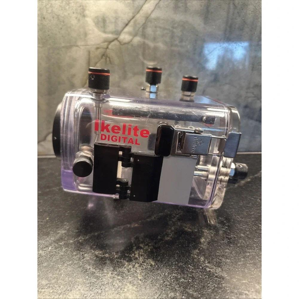 Ikelite Digital Underwater Video‎ Camera Housing #6071 Canon Waterproof 200'